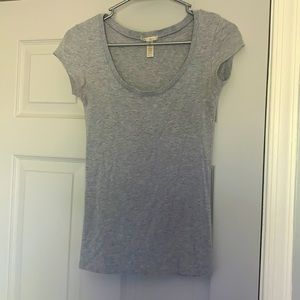 Grey scoop neck T-shirt